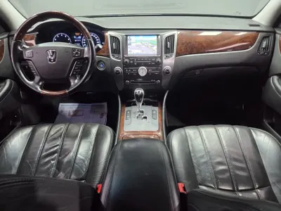 Hyundai Equus