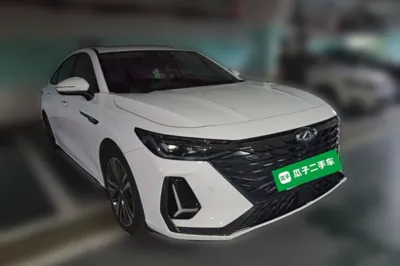 Chery Arrizo 8
