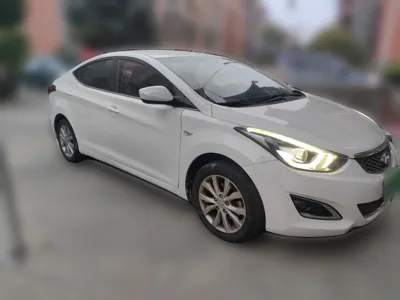 Hyundai Elantra (5th Generation