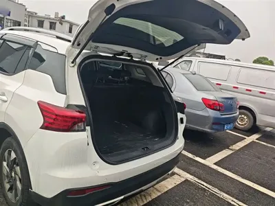 GAC Motor Trumpchi GS4