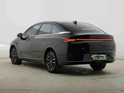 Xpeng P5