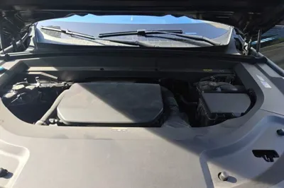 Li Auto L8