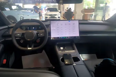 Xiaomi Auto SU7