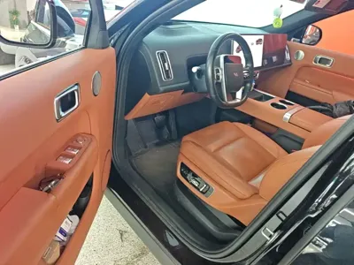 Li Auto Li L8