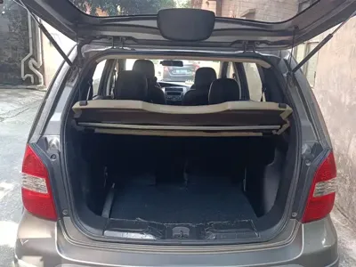 Nissan Livina
