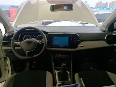 Jetta VS5