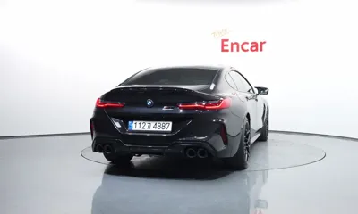 BMW M8