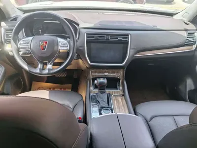 Roewe RX8