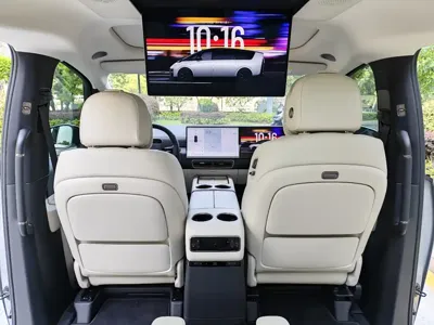 Li Auto Li MEGA