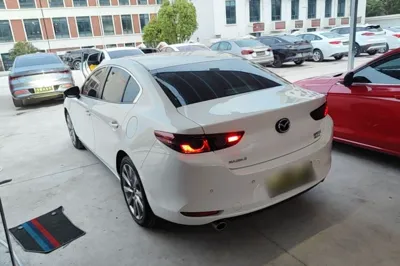 Mazda Mazda 3 Axela