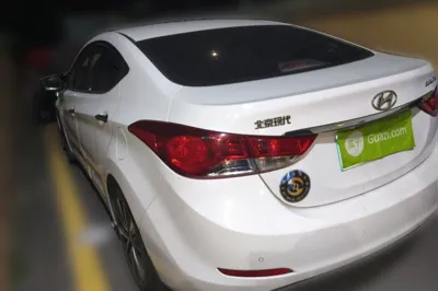 Hyundai Elantra (5th Generation