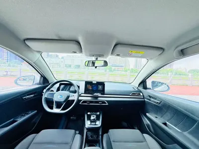 BYD e2