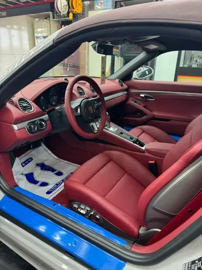 Porsche 718