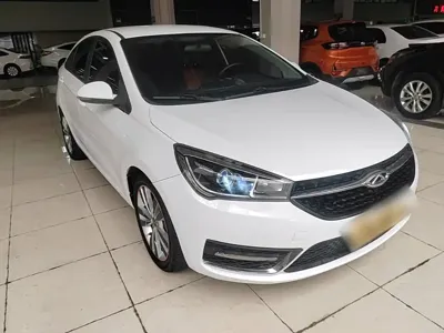 Chery Arrizo 5