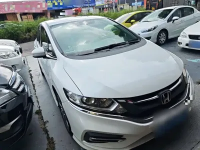 Honda Jade