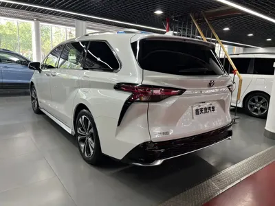 Toyota Granvia