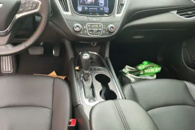Chevrolet Malibu XL