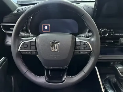 Toyota Crown Kluger