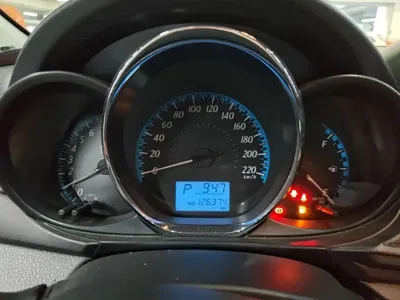 Toyota Yaris L