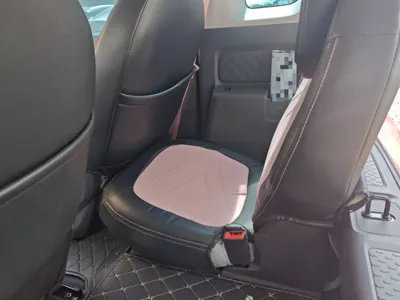 Baojun E300