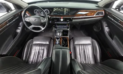 Genesis EQ900