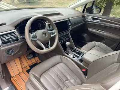 Volkswagen Viloran