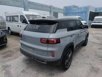 Geely ICON