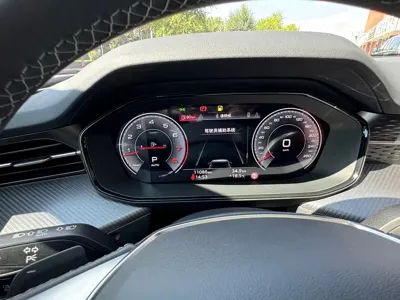 Audi Q6