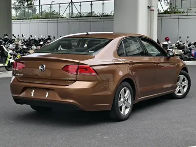 Volkswagen Lamando
