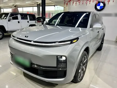 Li Auto Li L8