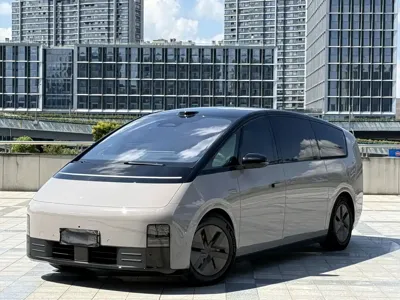 Li Auto Li MEGA