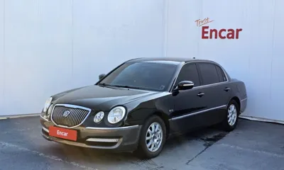 Kia Opirus