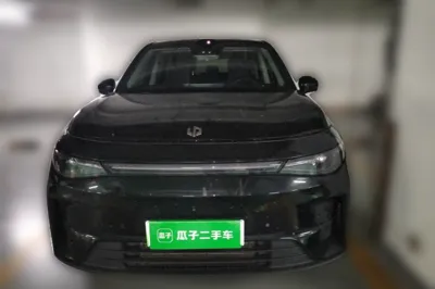 Leapmotor C10