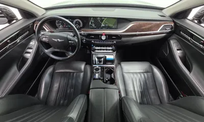 Genesis EQ900