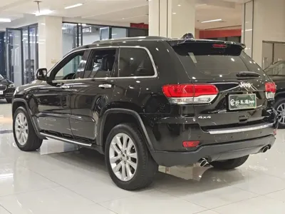 Jeep Grand Cherokee (Import)