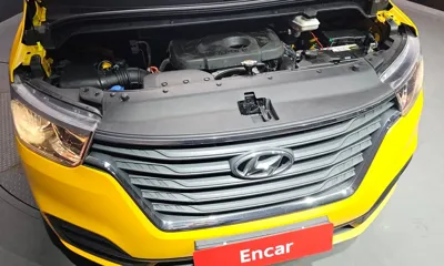 Hyundai Starex
