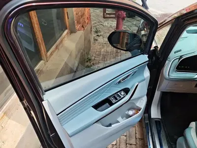 Maxus G90