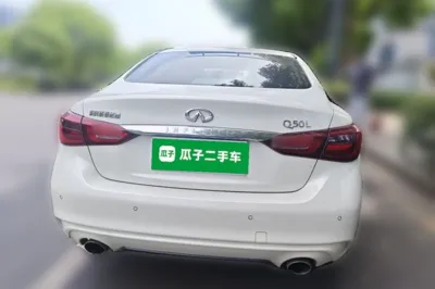 Infiniti Q50L