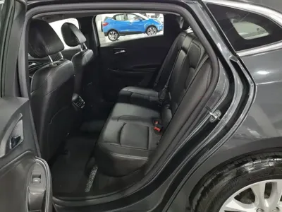 Chevrolet Malibu XL