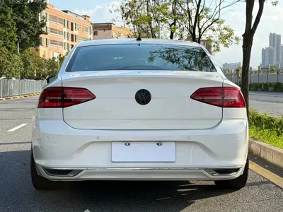 Volkswagen Lamando