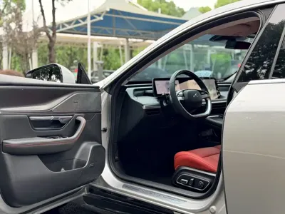 Xpeng P7