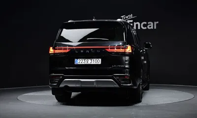 Lexus LX