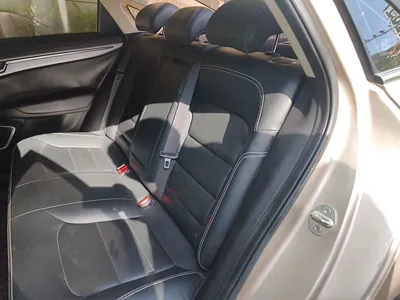 Geely Emgrand GL