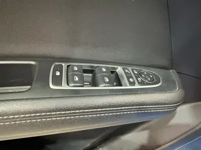 BYD MAX