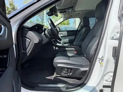 Land Rover Velar