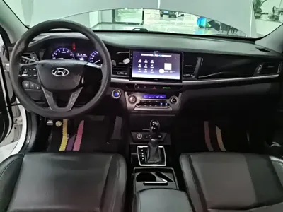 Hyundai Mistra