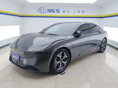 Lynk & Co Z10