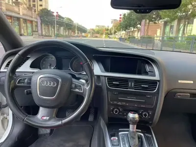 Audi S5