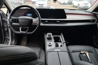 Chery Arrizo 8