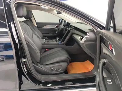 Hongqi Hongqi H5